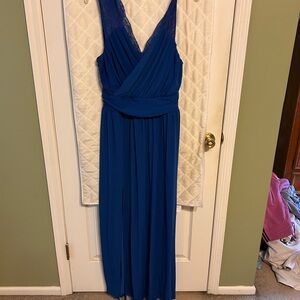 Elegant Blue Sleeveless Dress